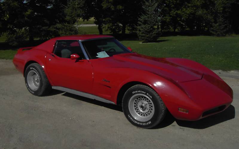 1974 Corvette Stingray 57L 350 ci automatic transmision all the lights 